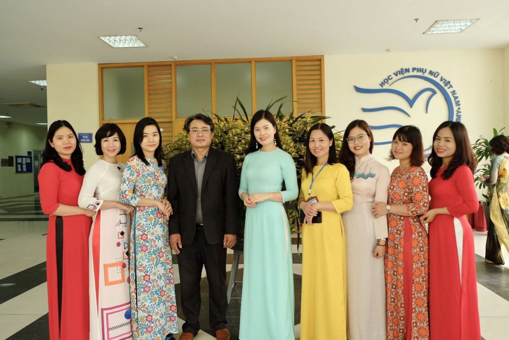 Khoa Công tác xã hội